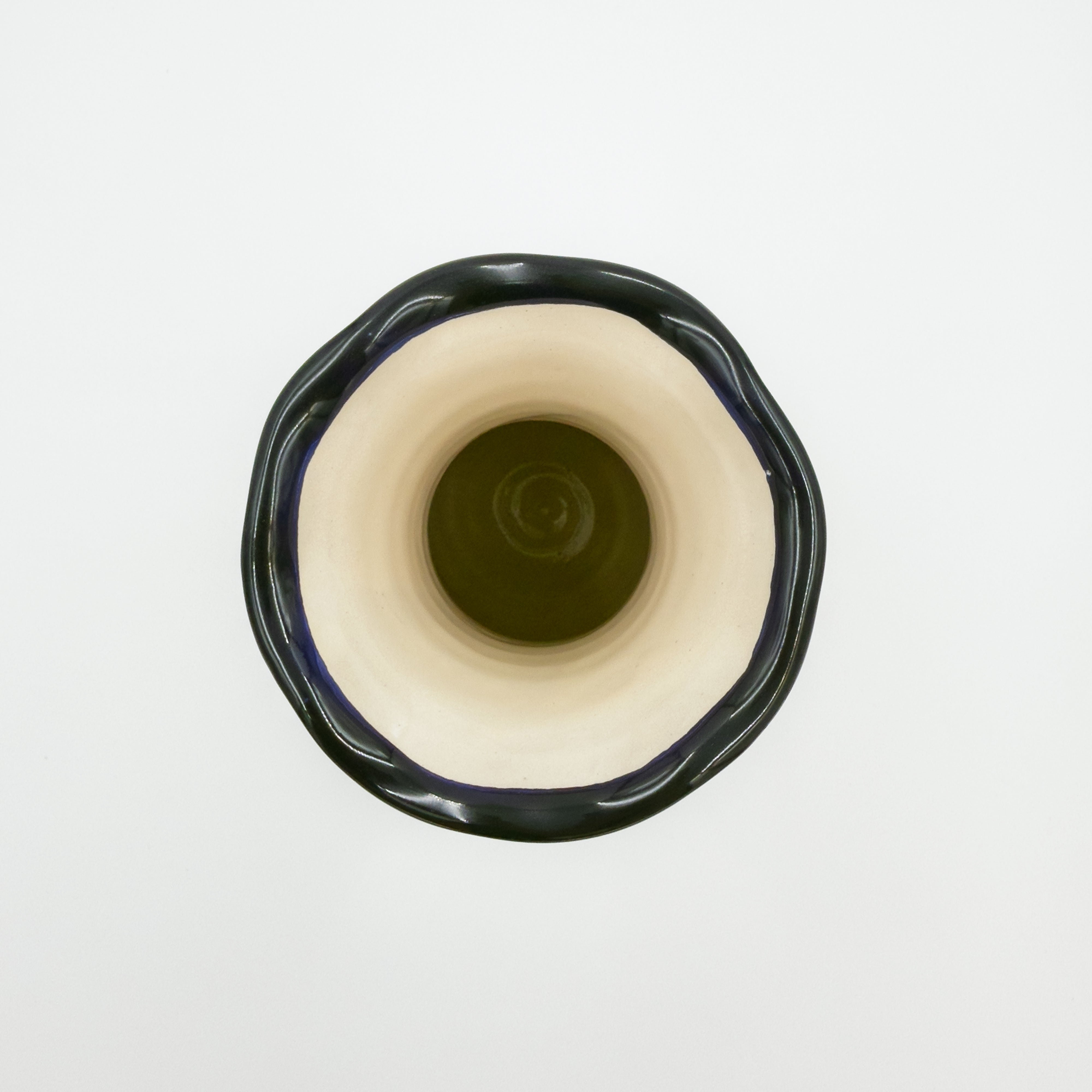 Color wave vase